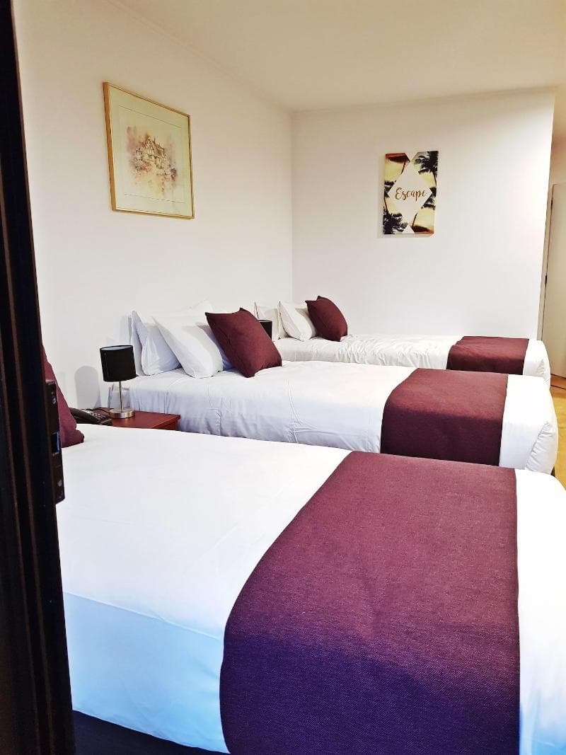 Airport Garden Inn Hotel & Conference Centre 5