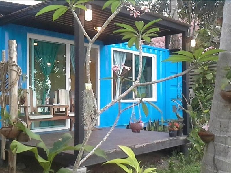 Think & Retro Cafe Lipa Noi Samui 4