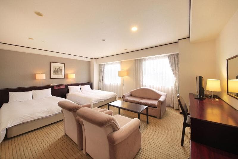 Quintessa Hotel Ogaki 3