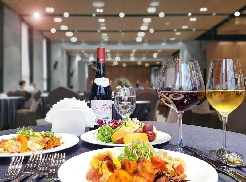 Gloucester Hotel Cheongju 3