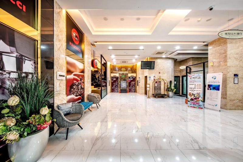 Hs Tourist Hotel 3