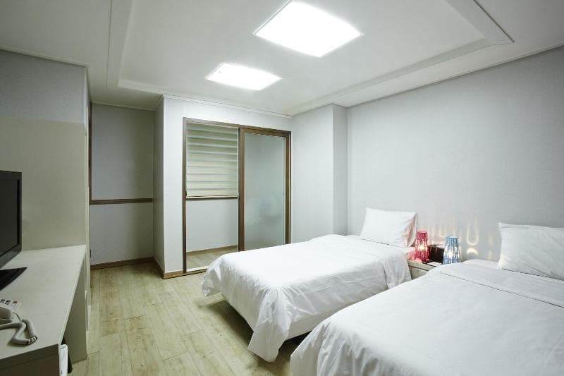 Yeongdeungpo Vip Hotel photo 1