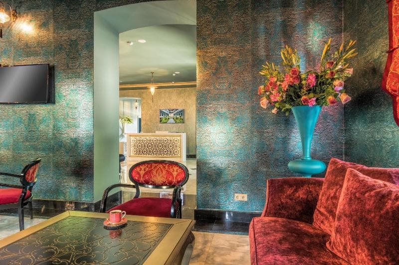 Golden Tulip Borjomi Palace 5