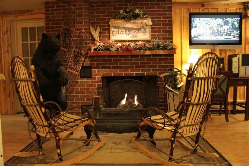 Vacationland Inn 5