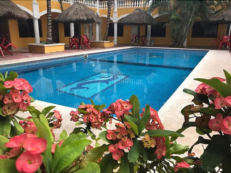 Hotel Los Arcos main