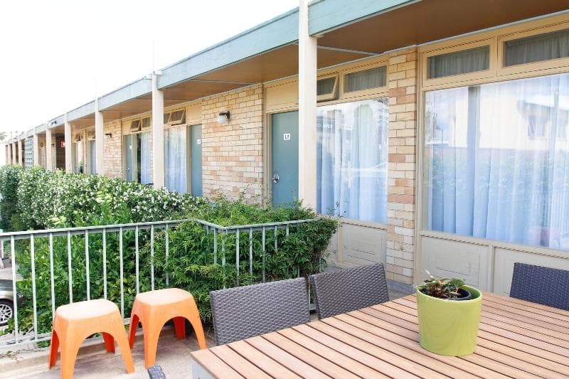 Queanbeyan Mid City Motor Inn 3