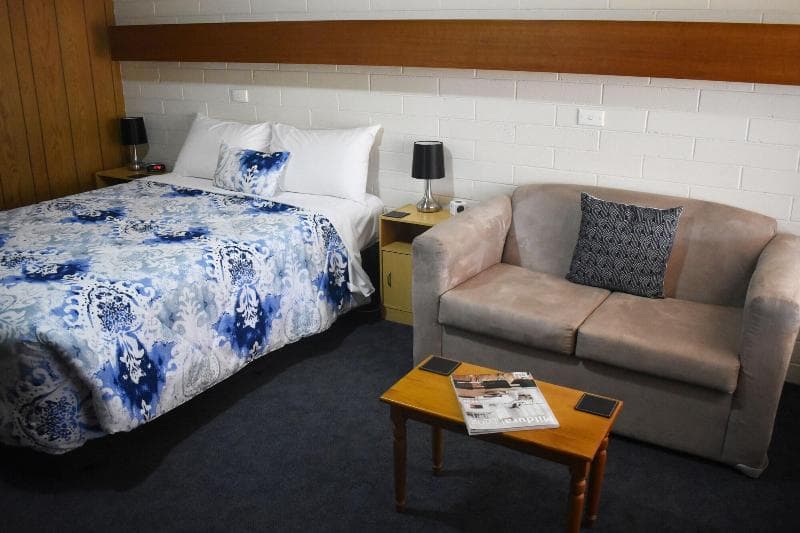 Orana Motor Inn 2