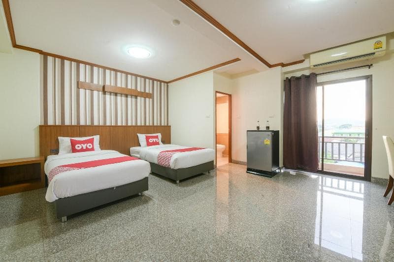 The Route Sriracha Hotel And Residence 4