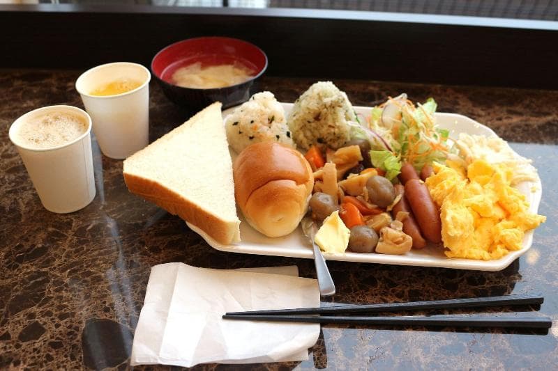 Toyoko Inn Shin-Aomori-Eki Higashi-Guchi photo 1