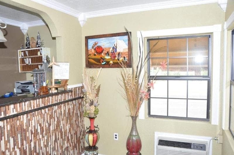 Budget Inn photo 1