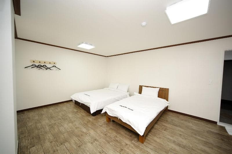 Ekonomy Hotel Mokpo photo 1