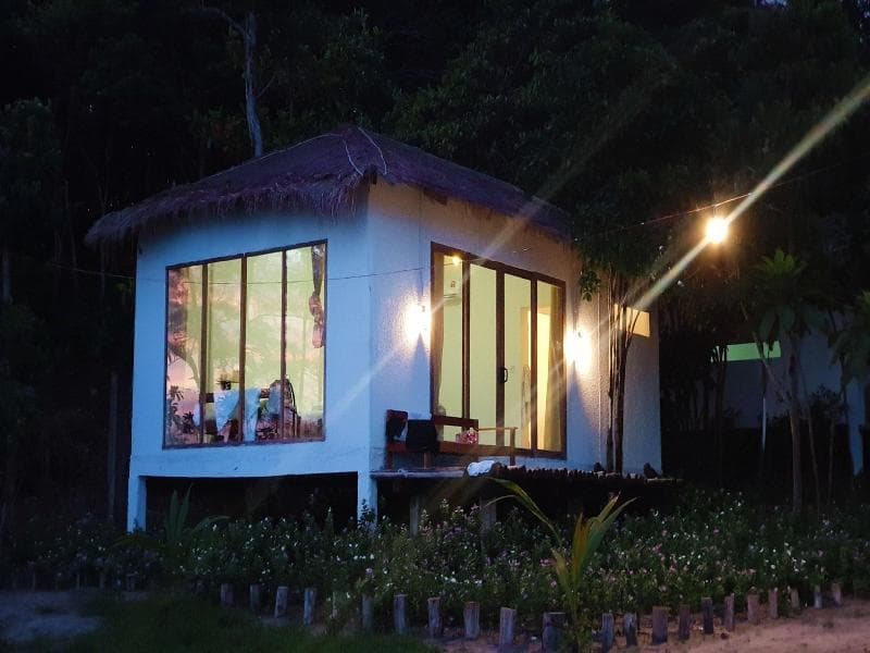 Long Beach Resort Koh Rong 4
