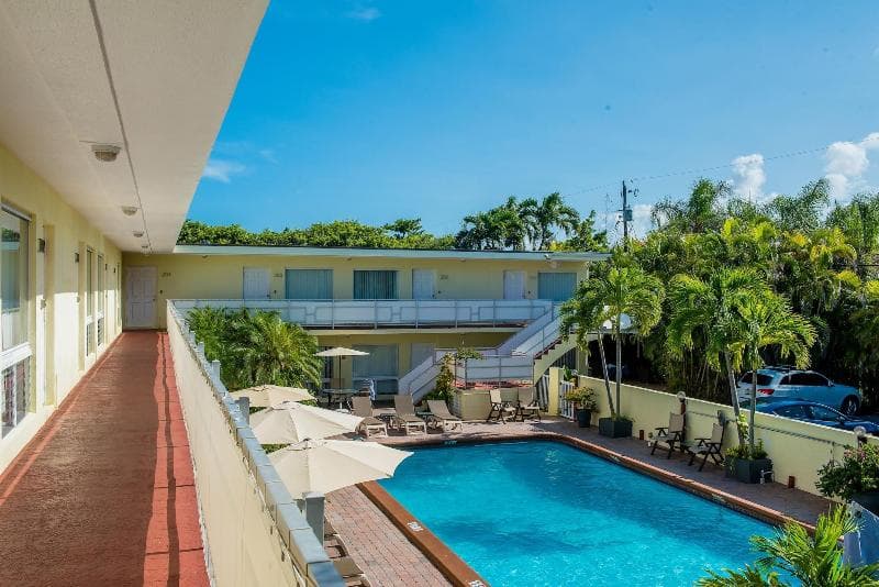 Ocean Lodge 5