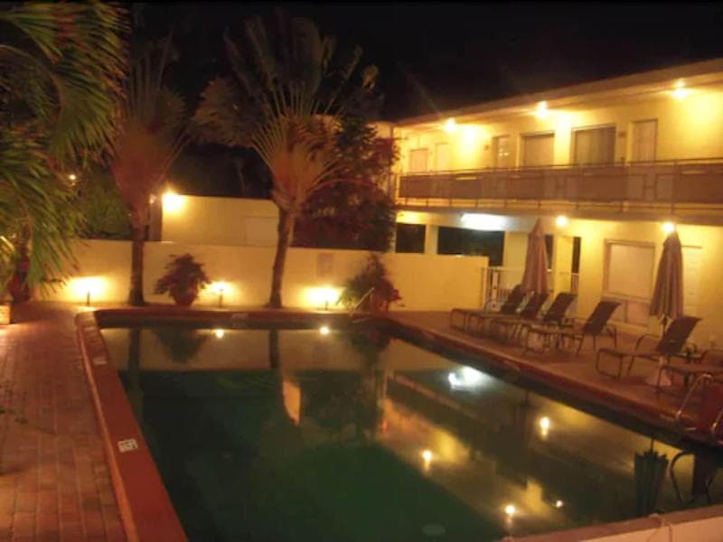 Ocean Lodge main