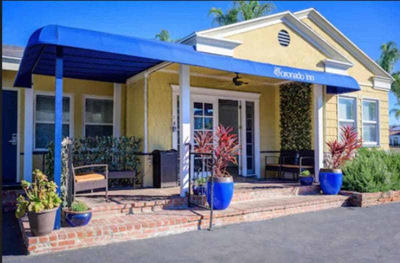 Coronado Inn 5