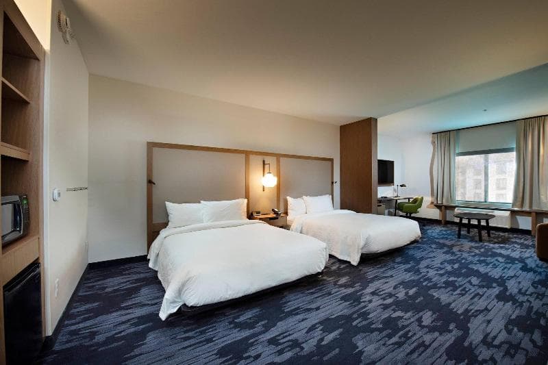 Fairfield Inn & Suites Dayton North 4