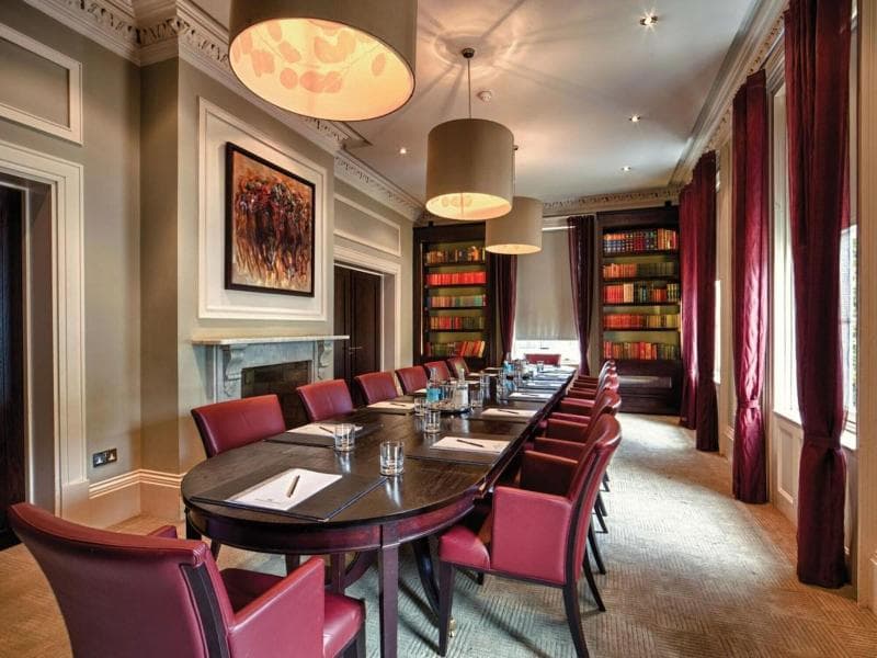 Bedford Lodge Hotel photo 1