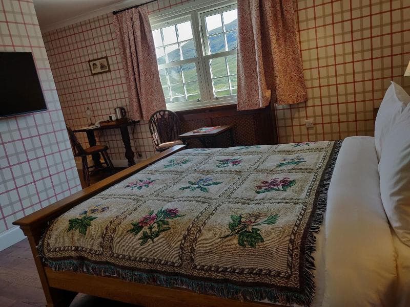 Cluanie Inn 3