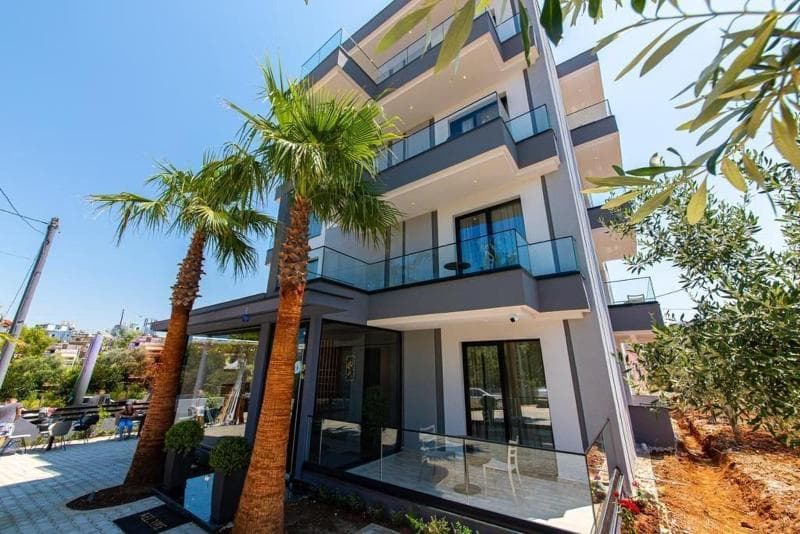 Hotel Utopia 3