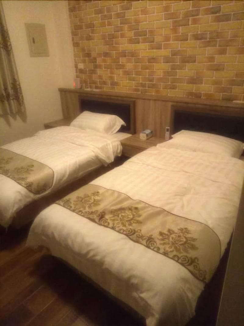 Bigger Guesthouse main