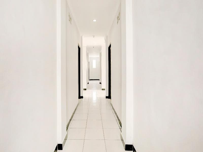 Oyo 3156 Hotel Warta Dua 2