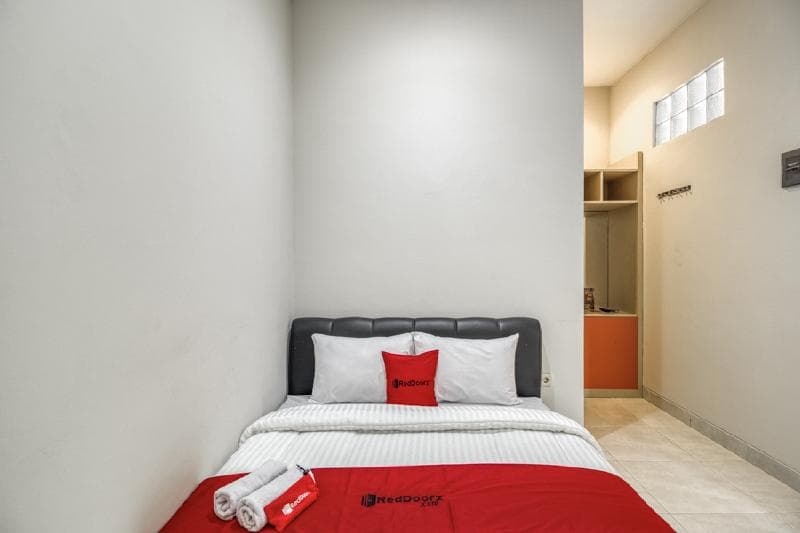 Reddoorz Near Affandi Gejayan 2 4