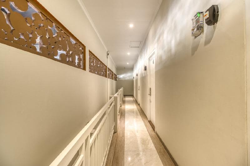 RedDoorz Plus Near Gembira Loka Zoo 2 4