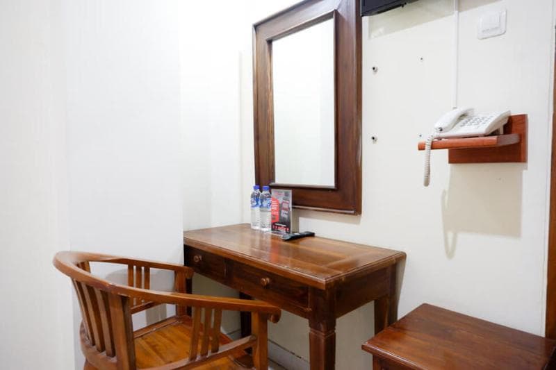 Reddoorz Near Lempuyangan Train Station 3