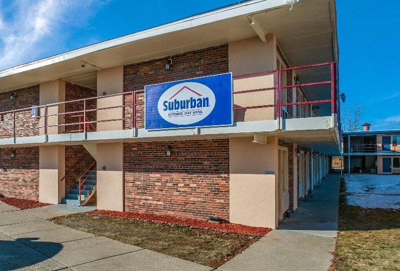 Suburban Studios 4
