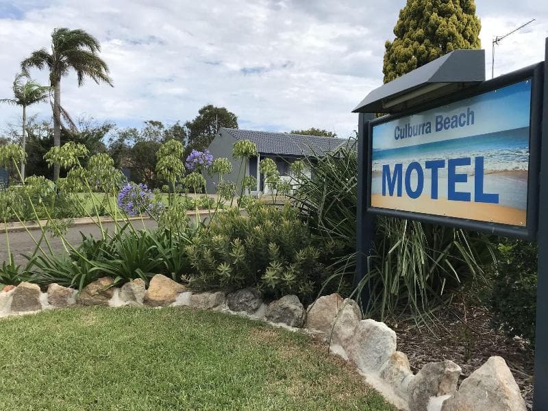 Culburra Beach Motel 4