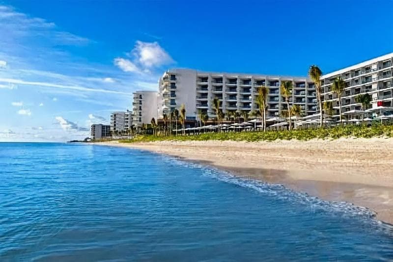Hilton Cancun, an All-Inclusive Resort photo 1