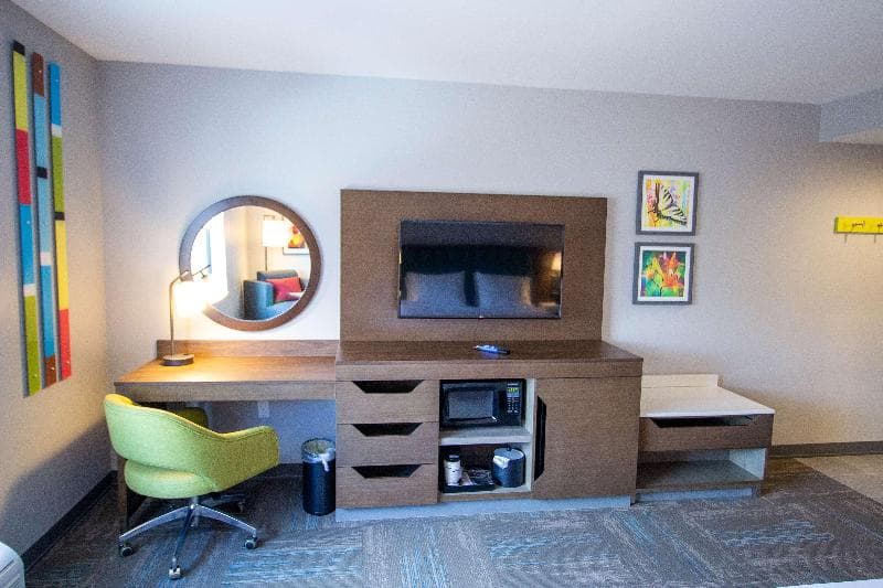 Hampton Inn & Suites North Attleboro 4