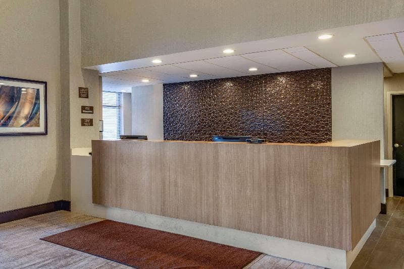 Comfort Suites 3