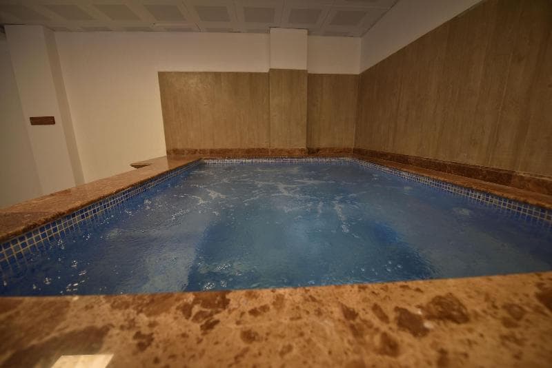 New Karaman Hotel photo 1