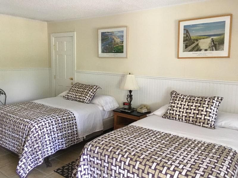 Westhampton Seabreeze Motel 3