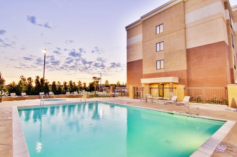 Springhill Suites By Marriott Fresno 2