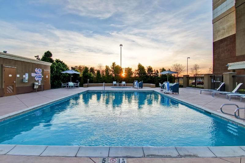 Springhill Suites By Marriott Fresno 4