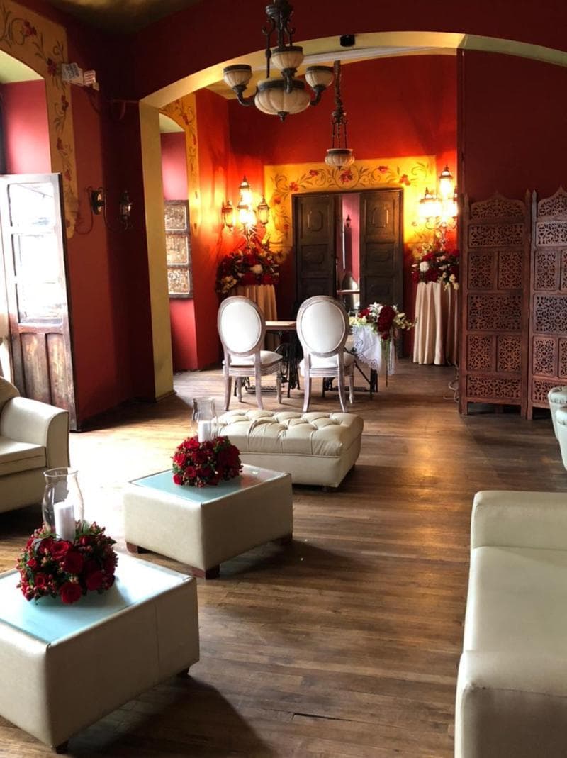 Roka Plaza Hotel Boutique 3