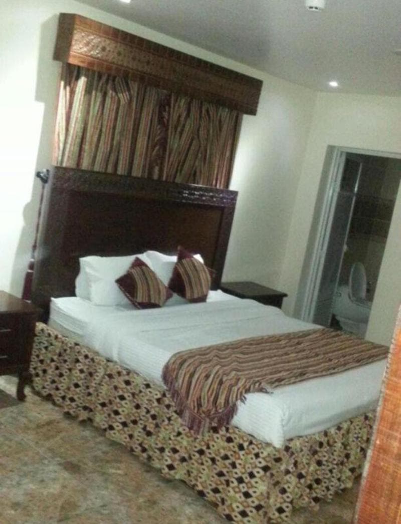 OYO 528 Masaya Furnished Apartments main