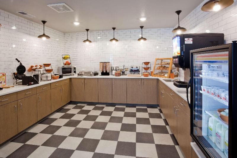 Grandstay Hotel & Suites Cannon Falls 4