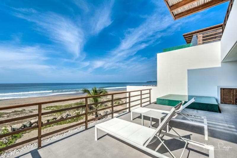 Marea Beachfront Villas photo 1