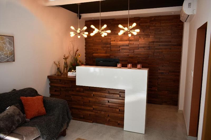 California Comfort And Suites 5