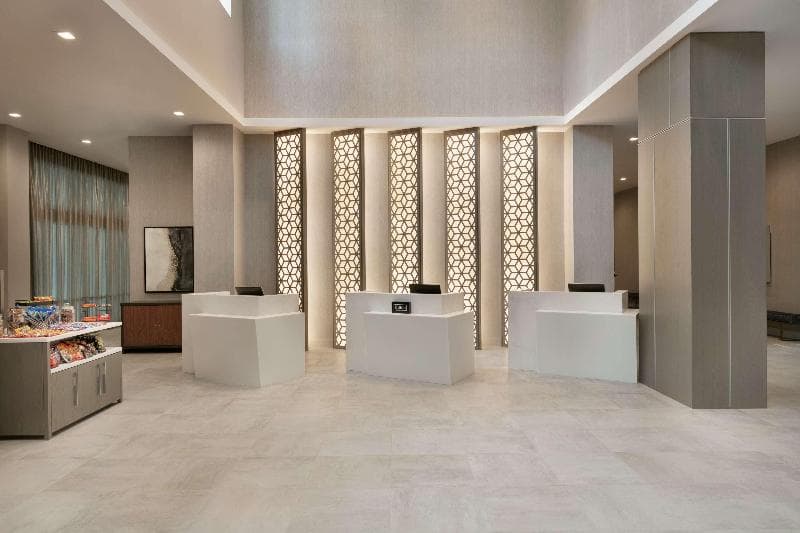 Embassy Suites by Hilton Atlanta Midtown 3