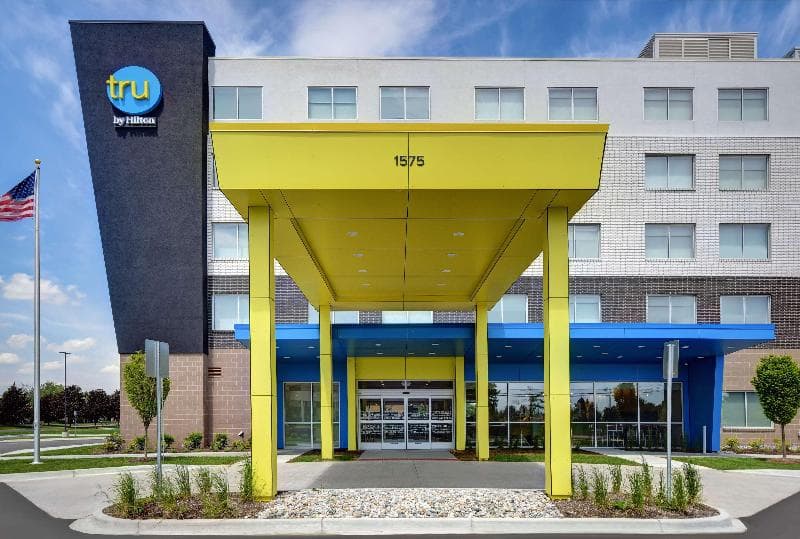 Tru by Hilton Troy Detroit photo 1
