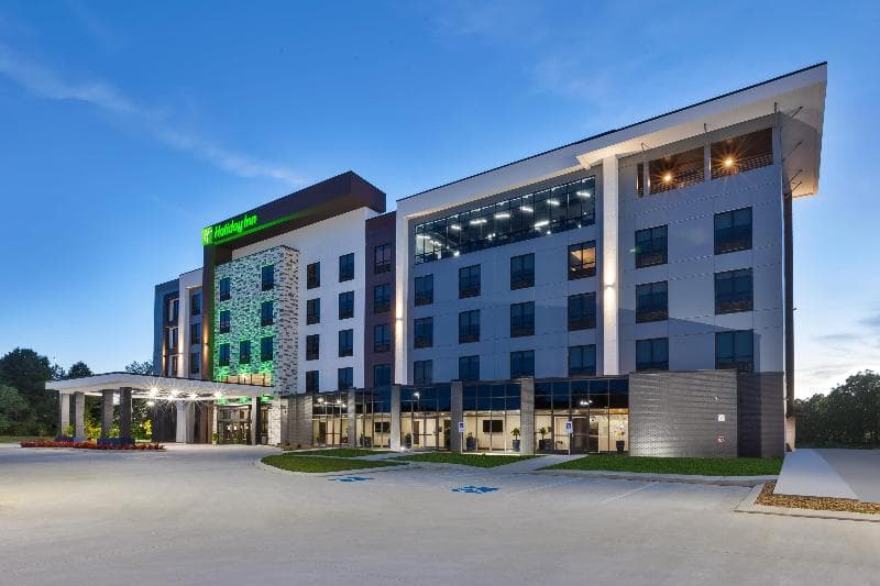 Holiday Inn Cookeville photo 1