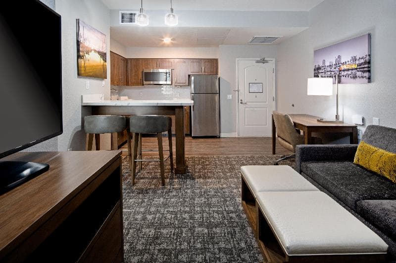 Staybridge Suites Long Beach Airport photo 1