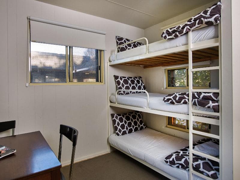Motel On Alpine 5