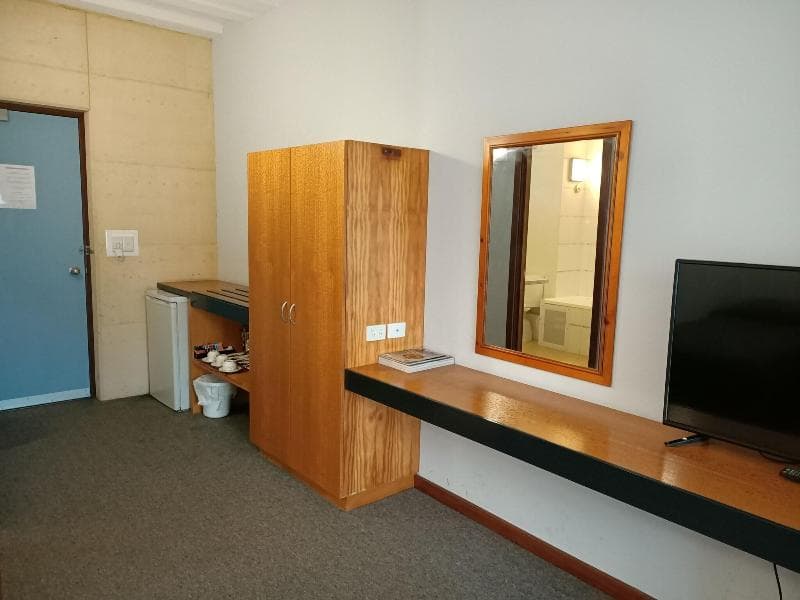 Yanchep Inn 4
