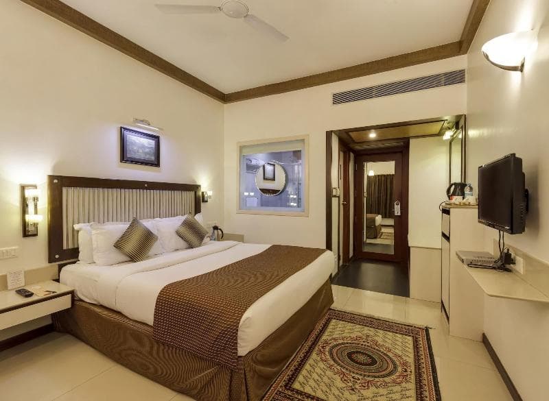 Hotel Vrishali Executive 4