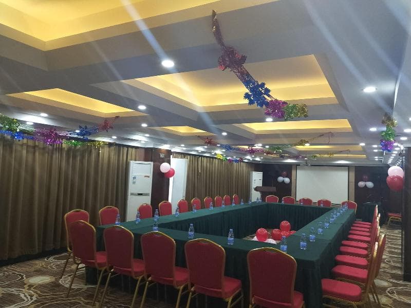 Junyue International Hotel main